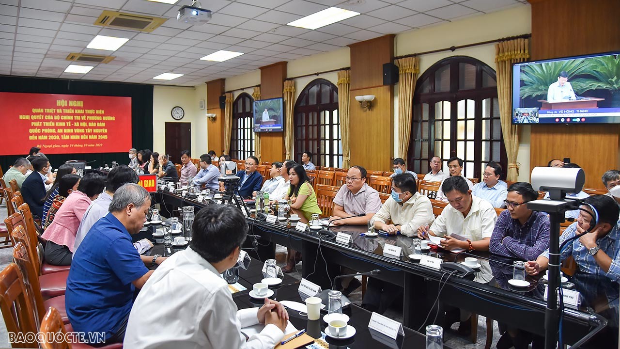 Quyết tạo sự chuyển biến mạnh mẽ hơn nữa về phát triển vùng Tây Nguyên trong thời kỳ chiến lược mới Quyết tạo sự chuyển biến mạnh mẽ hơn nữa về phát triển vùng Tây Nguyên trong thời kỳ chiến lược mới