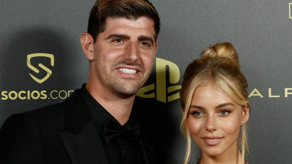 Những bóng hồng xinh đẹp trên thảm đỏ gala Quả bóng vàng 2022