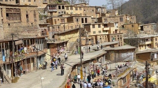 Iran: Ngôi làng đẹp như tranh vẽ với những mái nhà là... đường đi