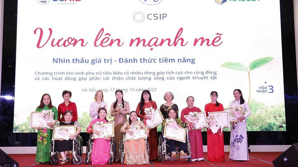 Vinh danh 40 phụ nữ khuyết tật có nhiều đóng góp tích cực cho cộng đồng