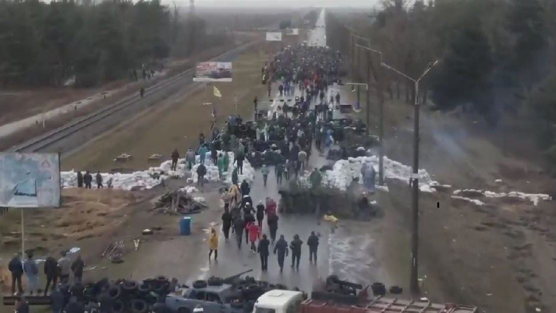 Xung đột Nga-Ukraine: Tình hình báo động ở thành phố gần nhà máy điện hạt nhân Zaporizhzhia