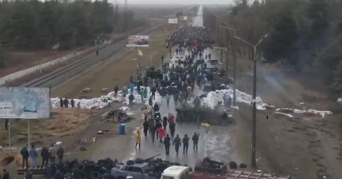 Xung đột Nga-Ukraine: Tình hình báo động ở thành phố gần nhà máy điện hạt nhân Zaporizhzhia, hàng trăm thiết bị khiến UAV 'mất điện' sắp về tay Kiev Xung đột Nga-Ukraine: Tình hình báo động ở thành phố gần nhà máy điện hạt nhân Zaporizhzhia, hàng trăm thiết bị khiến UAV 'mất điện' sắp về tay Kiev