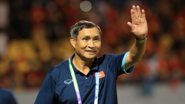 HLV Mai Đức Chung sang New Zealand dự lễ bốc thăm chung kết World Cup nữ 2023