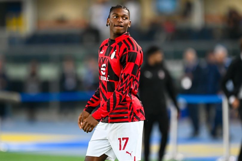 Chuyển nhượng cầu thủ Man Utd ngày 21/10: Gấp rút tìm tiền đạo thay thế Cristiano Ronaldo, lên kế hoạch mua Goncalo Ramos và Rafael Leao; Chuyển nhượng cầu thủ Man Utd ngày 21/10: Gấp rút tìm tiền đạo thay thế Cristiano Ronaldo, lên kế hoạch mua Goncalo Ramos và Rafael Leao;