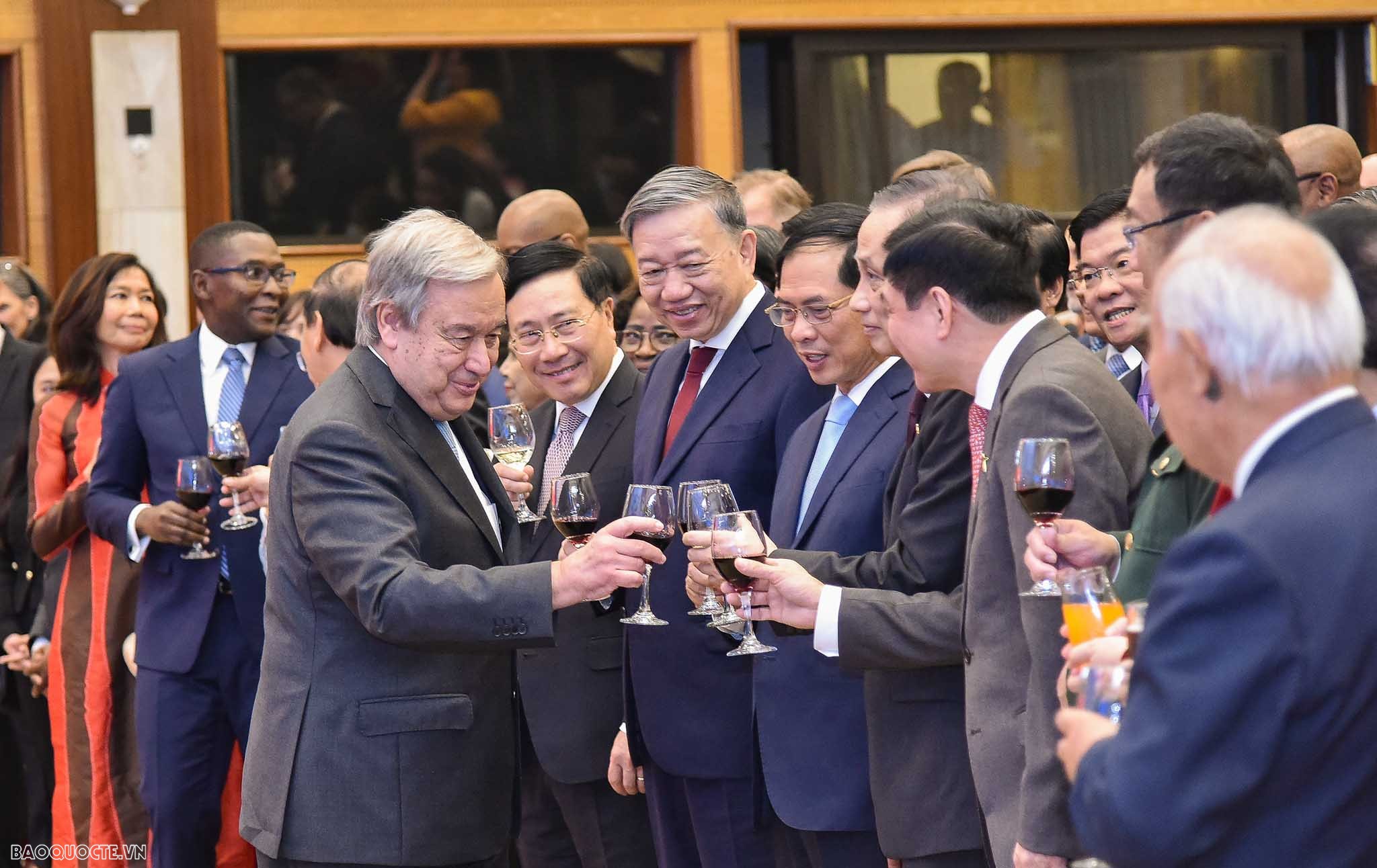 Lễ kỷ niệm 45 năm Liên hợp quốc Lễ kỷ niệm 45 năm Việt Nam gia nhập Liên hợp quốc