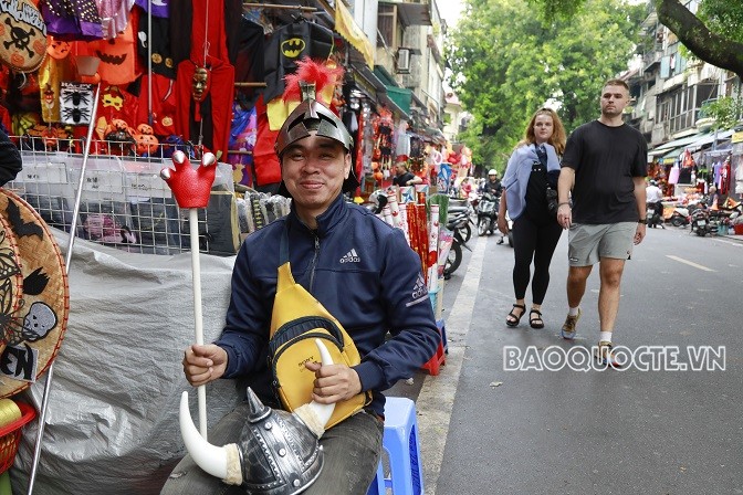 Phố Hàng Mã đón chờ Lễ hội Halloween
