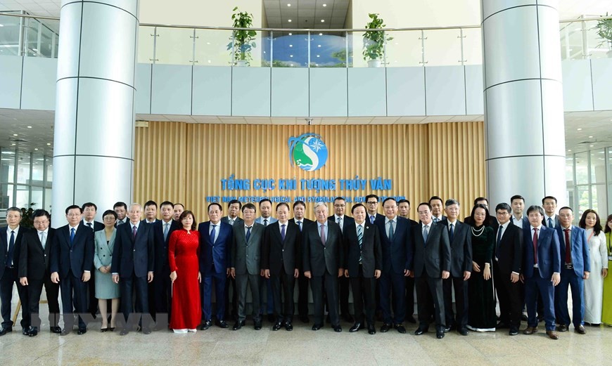 Hình ảnh chuyến thăm Tổng cục Khí tượng thủy văn của Tổng thư ký LHQ António Guterres