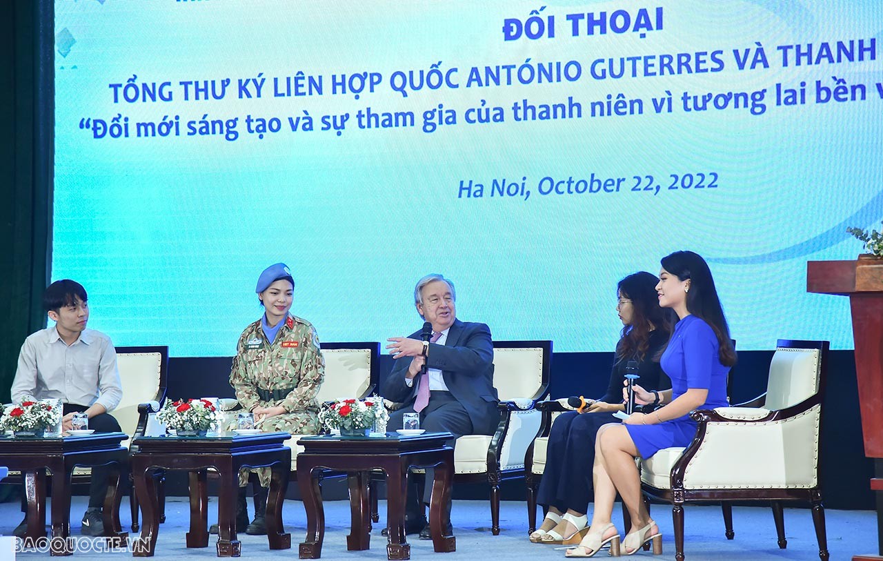 Tổng thư ký Liên hợp quốc trao đổi với thanh niên tại Học viện Ngoại giao. (Ảnh: Tuấn Anh) Tổng thư ký LHQ gửi gắm thông điệp về đoàn kết tới thanh niên Việt Nam