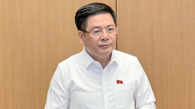 Bộ trưởng Bộ Công Thương: Giá xăng dầu ở Việt Nam thấp nhất thế giới