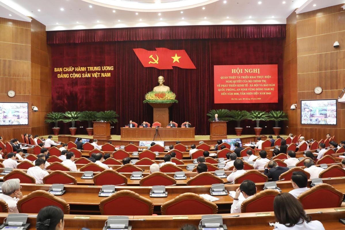 Hội nghị toàn quốc quán triệt, triển khai thực hiện Nghị quyết số 24-NQ/TW, ngày 7/10/2022 của Bộ Chính trị khóa XIII về phát triển kinh tế- xã hội, bảo đảm quốc phòng, an ninh vùng Đông Nam Bộ đến năm 2030, tầm nhìn đến năm 2045, ngày 23/10. (Nguồn: TTXVN)