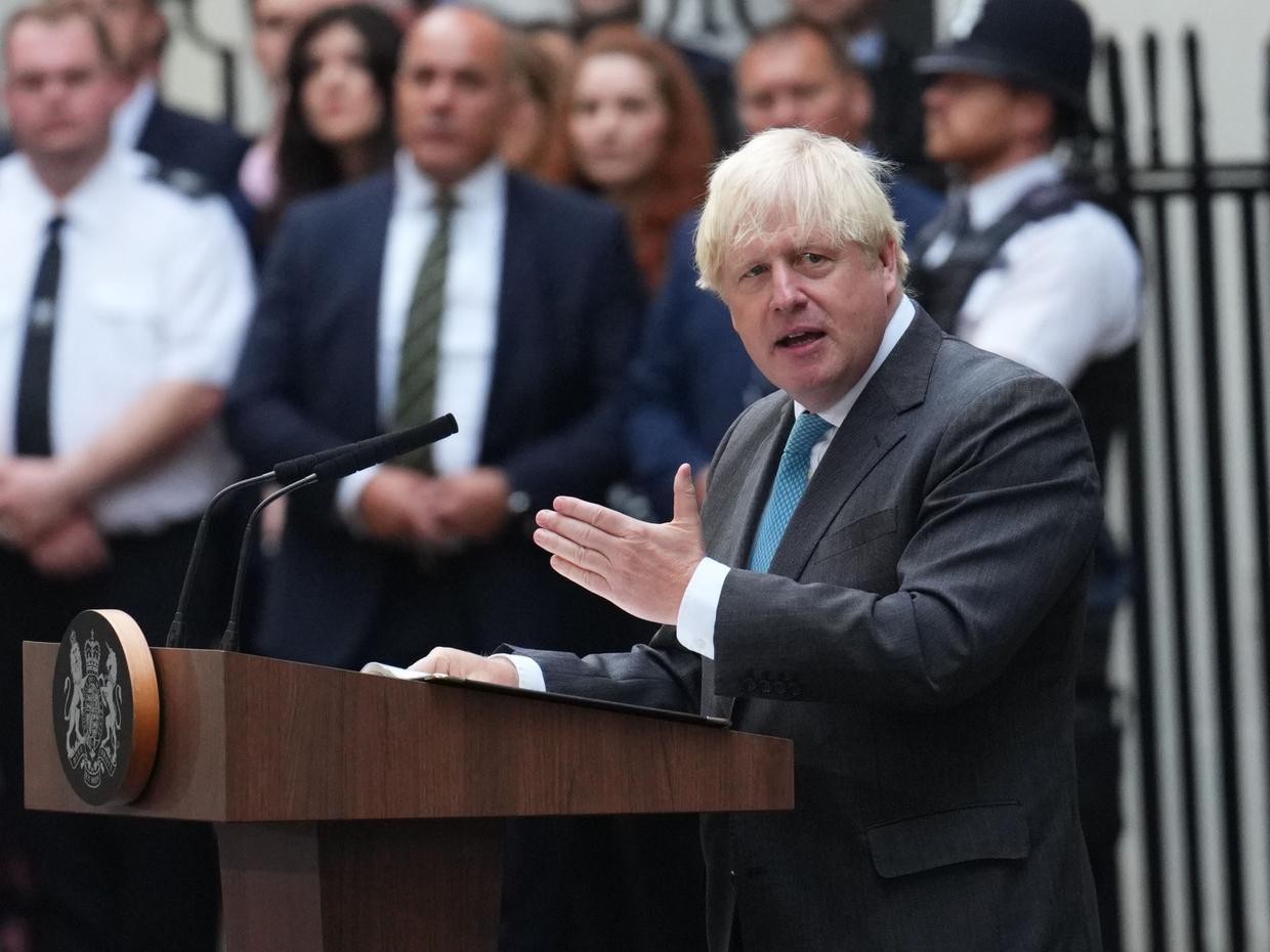 Cựu Thủ tướng Anh Boris Johnson đã có đủ sự ủng hộ từ các nghị sĩ để vượt qua ngưỡng 100 phiếu hậu thuẫn. (Nguồn: Getty Images) Cựu Thủ tướng Anh Boris Johnson đã có đủ sự ủng hộ từ các nghị sĩ để vượt qua ngưỡng 100 phiếu hậu thuẫn. (Nguồn: Getty Images)