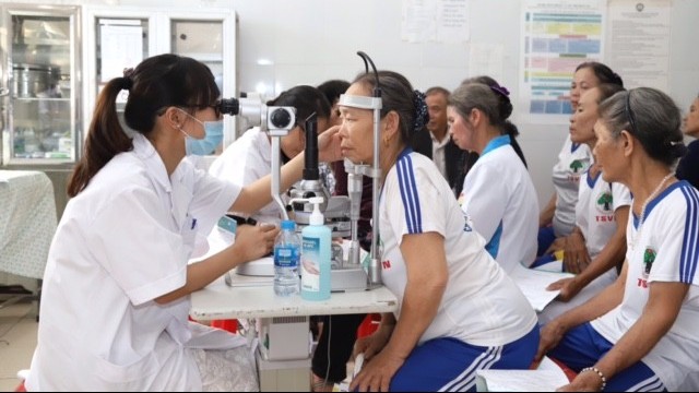 Tăng cường hiểu biết của người dân về bệnh Glôcôm