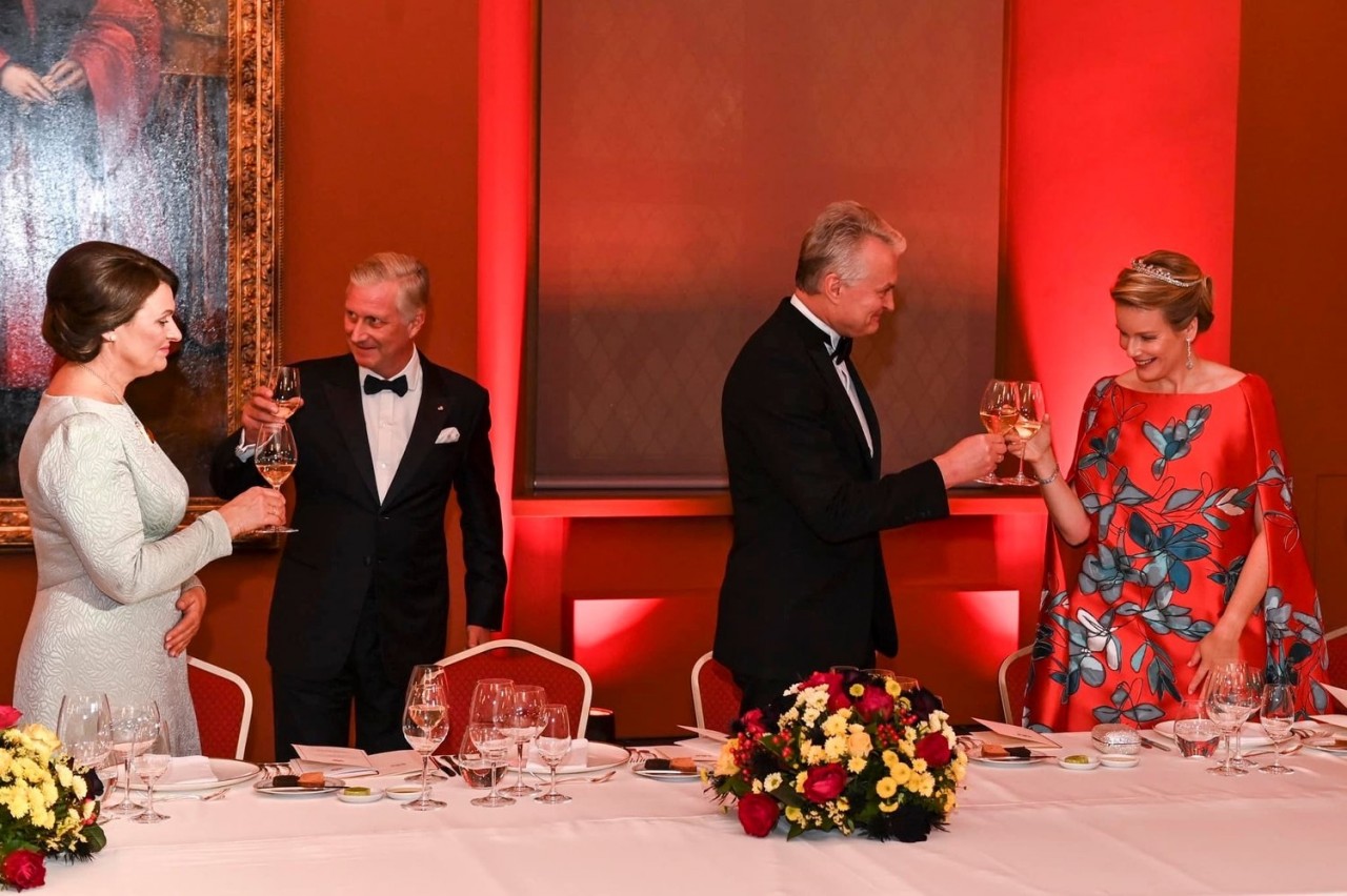 Hình ảnh của Nhà vua và Hoàng hậu Bỉ tại Lithuania