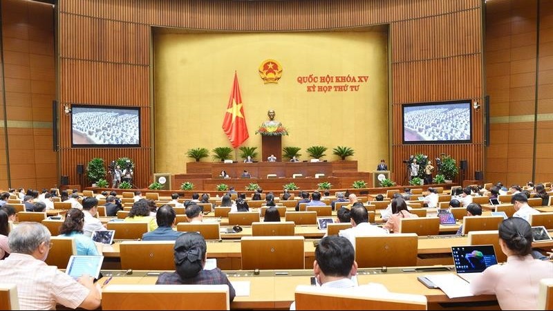 Hôm nay (ngày 26/10), Quốc hội thảo luận về thí điểm đấu giá biển số ô tô, chính sách đặc thù phát triển TP Buôn Ma Thuột và một số dự án luật