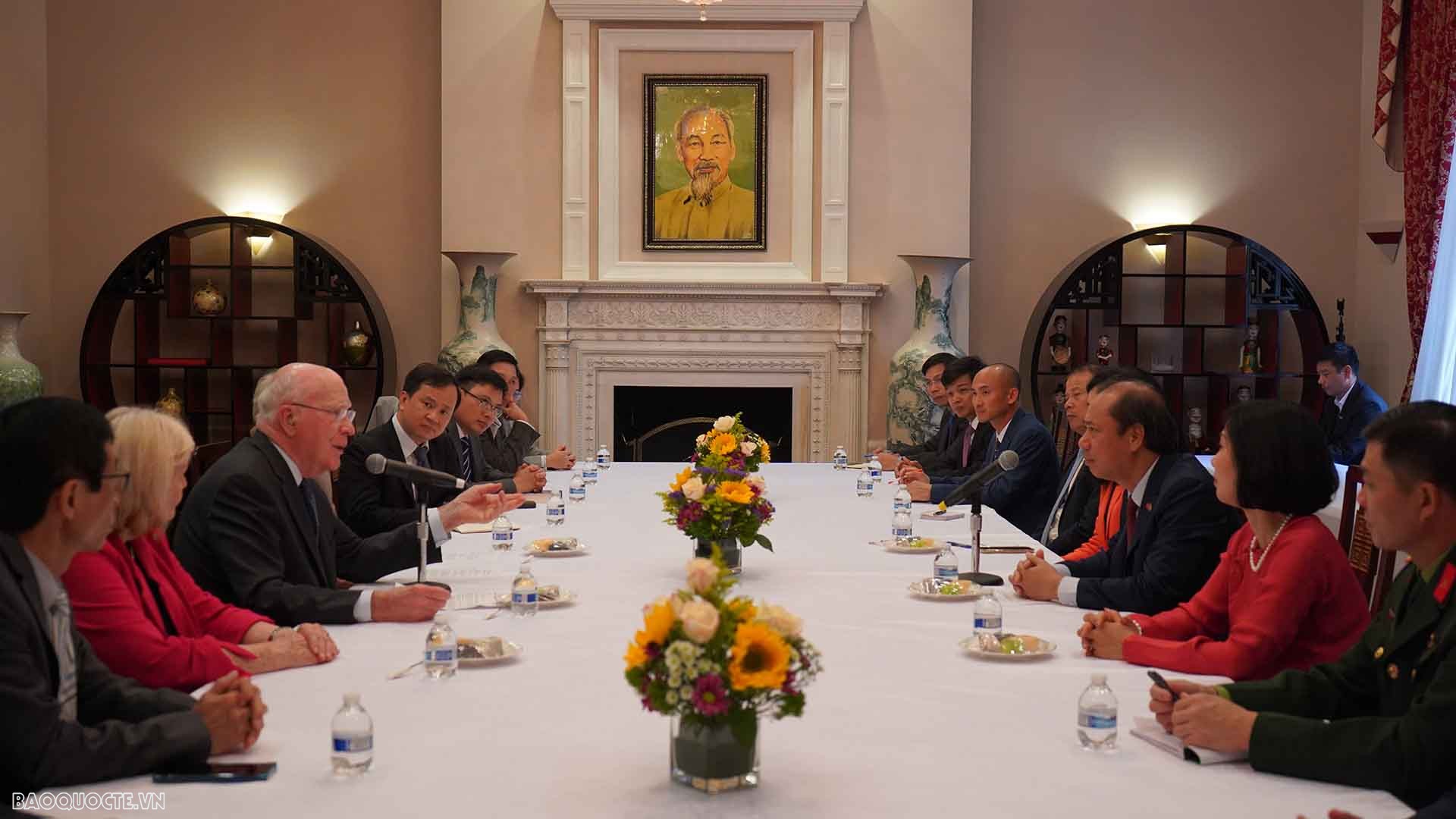 Thượng nghị sĩ Patrick Leahy, Chủ tịch thường trực Thượng viện thăm Đại sứ quán Việt Nam tại Hoa Kỳ