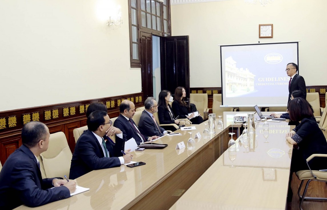 Việt Nam tiếp nhận bản sao Thư ủy nhiệm bổ nhiệm Đại sứ của Tổng thống Ấn Độ