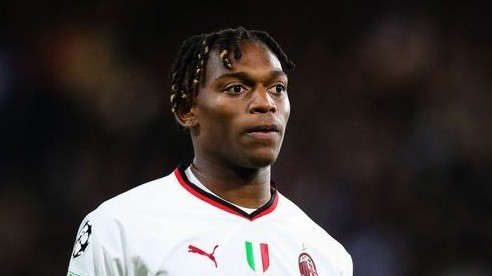 Chuyển nhượng cầu thủ Ngoại hạng Anh ngày 27/10 : Chelsea gia hạn Mateo Kovacic; HLV Jurgen Klopp giữ Roberto Firmino; MU khó có Rafael Leao