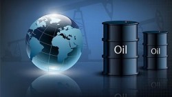 Giá xăng dầu hôm nay 27/10: Đảo chiều tăng mạnh; dự trữ dầu thô của Mỹ tăng nhiều hơn dự kiến
