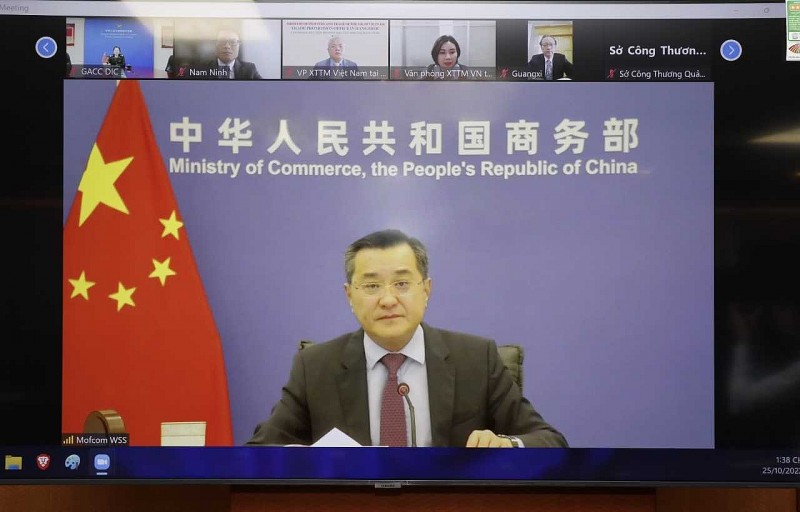 Trung Quốc tiếp tục là đối tác thương mại lớn nhất của Việt Nam Việt Nam là đối tác thương mại lớn nhất trong ASEAN của Trung Quốc