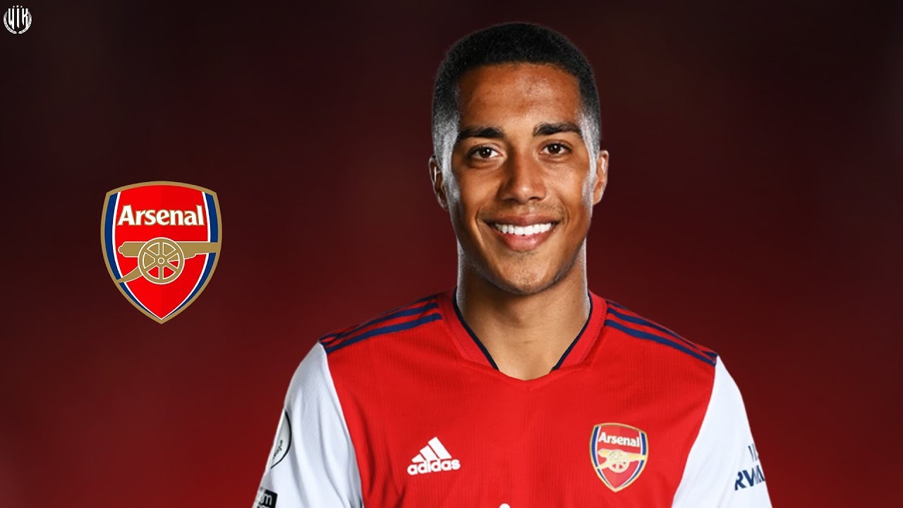Chuyển nhượng: Youri Tielemans sắp đến Arsenal; Real Madrid muốn có Diogo Dalot;