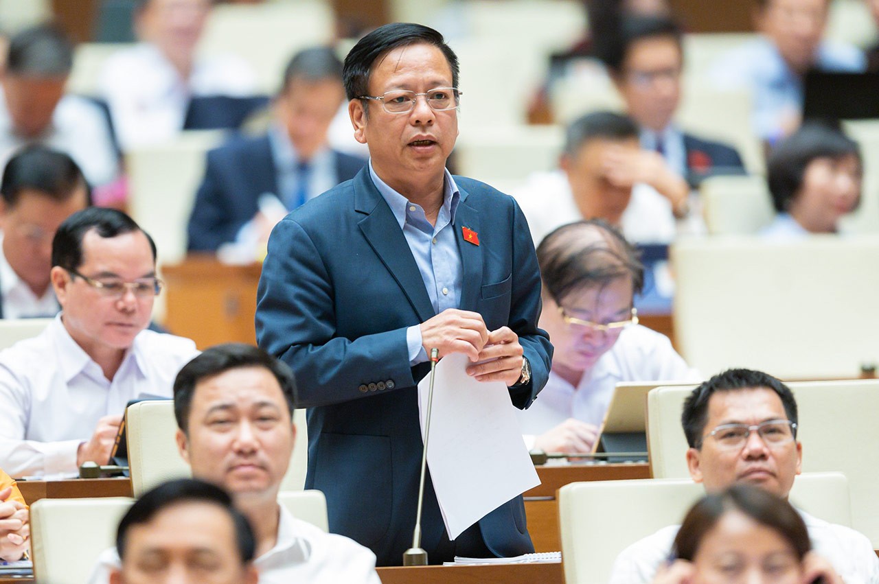 Hôm nay (28/10), Quốc hội tiếp tục thảo luận về kết quả thực hiện kế hoạch phát triển kinh tế-xã hội năm 2022; dự kiến kế hoạch 2023 Hôm nay (28/10), Quốc hội tiếp tục thảo luận về kết quả thực hiện kế hoạch phát triển kinh tế-xã hội năm 2022; dự kiến kế hoạch 2023