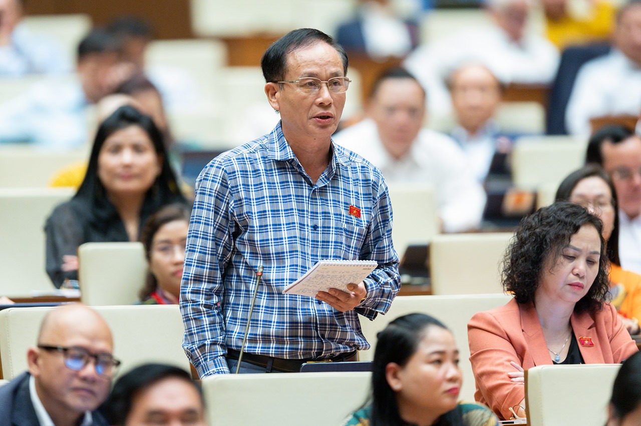 Hôm nay (28/10), Quốc hội tiếp tục thảo luận về kết quả thực hiện kế hoạch phát triển kinh tế-xã hội năm 2022; dự kiến kế hoạch 2023 Hôm nay (28/10), Quốc hội tiếp tục thảo luận về kết quả thực hiện kế hoạch phát triển kinh tế-xã hội năm 2022; dự kiến kế hoạch 2023