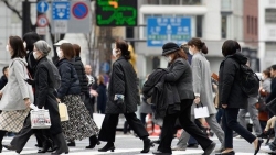 Đồng Yen mất giá, Ngân hàng Nhật vẫn quyết giữ chính sách tiền tệ siêu lỏng