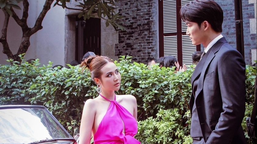 Sao Việt: Huyền Lizzie sánh đôi cùng Đình Tú, Thu Minh khoe phong cách 'bánh bèo'