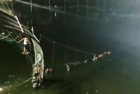 Điện chia buồn về vụ sập cầu tại bang Gurajat, Ấn Độ