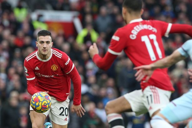 Chuyển nhượng cầu thủ Ngoại hạng Anh ngày 31/10: Liverpool cần Moises Caidedo; MU tìm thủ môn, nhiều đội bóng quan tâm Diogo Dalot