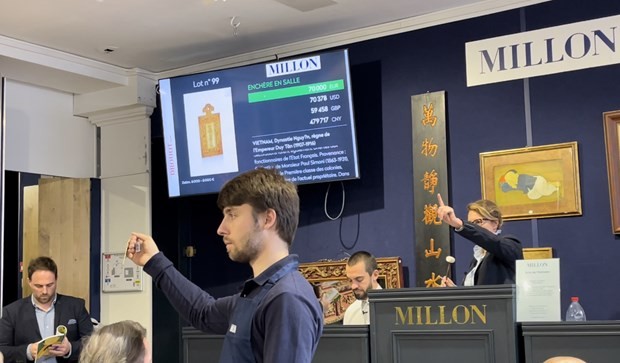 Nhiều cổ vật quý và tác phẩm nghệ thuật Việt Nam được đấu giá tại Pháp