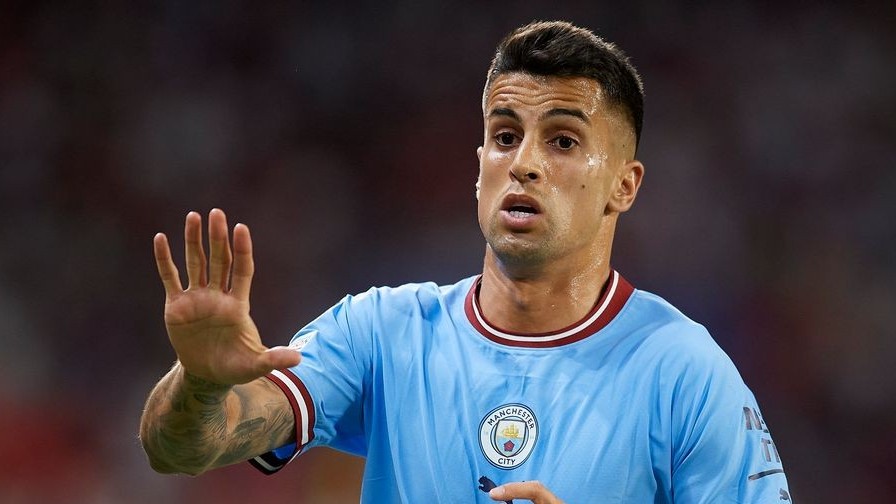 Chuyển nhượng cầu thủ ngày 4/11: Messi chưa nên đến Inter Miami; Joao Cancelo gắn bó Man City; MU ưu tiên gia hạn