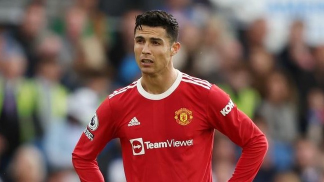 Chuyển nhượng cầu thủ ngày 5/11: Flamengo không mua Ronaldo; HLV ten Hag muổn bổ sung hậu vệ; Gerard Pique sẽ trở lại Barca