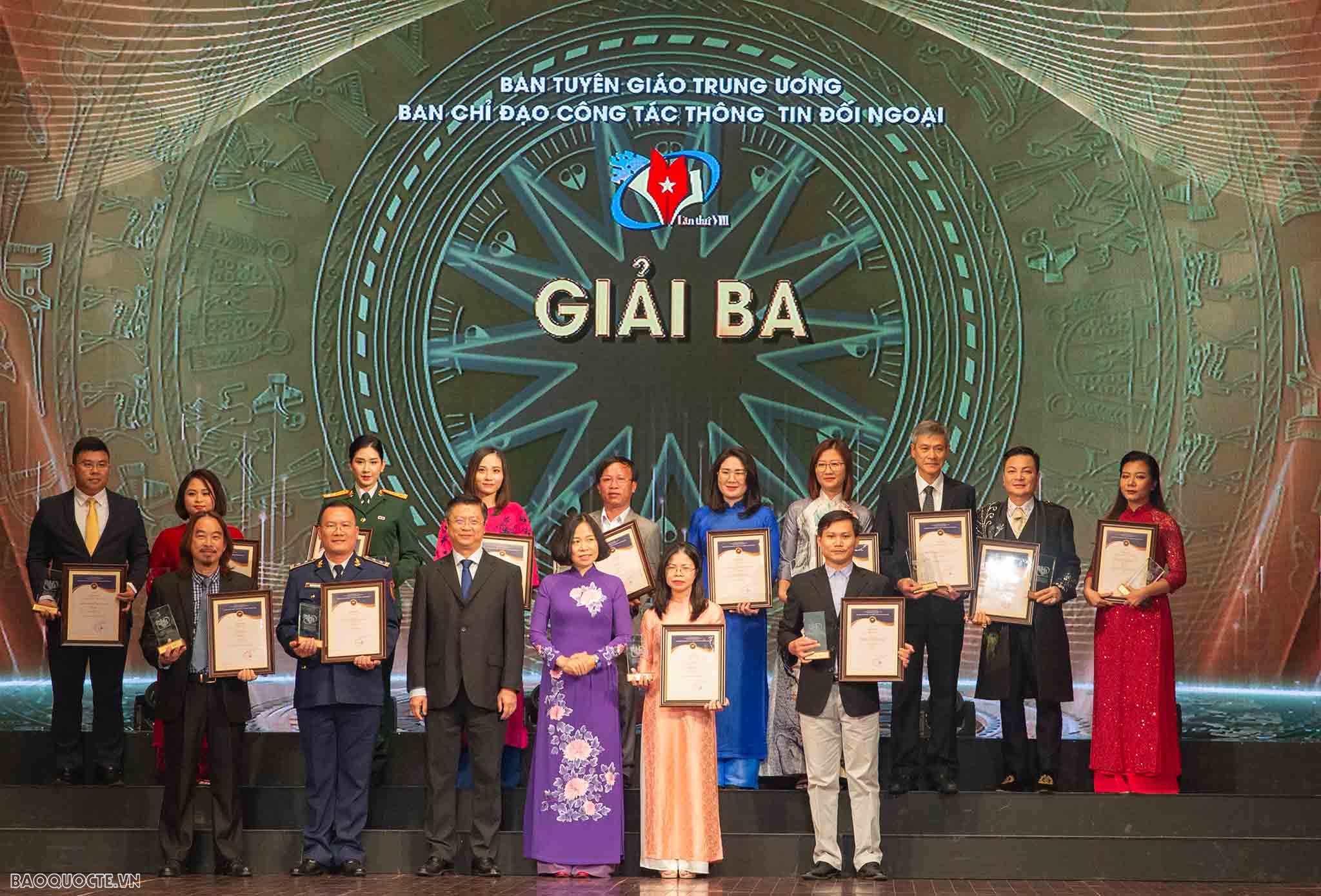 Lễ trao Giải thưởng toàn quốc về thông tin đối ngoại lần thứ 8