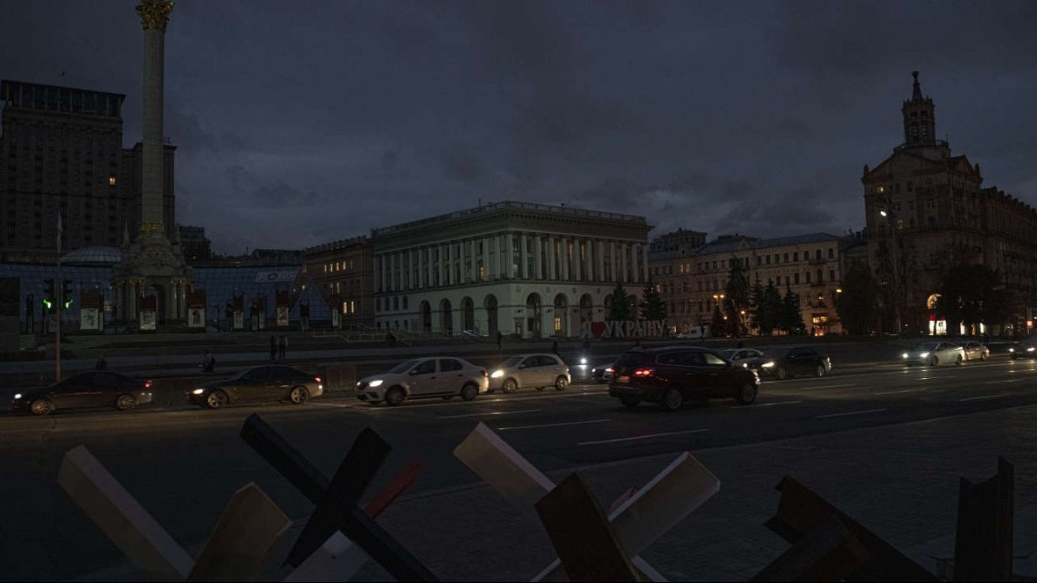 Tình hình Ukraine: Nguy cơ mất điện trên toàn quốc; Kiev tuyên bố bắn hạ 45 UAV Nga; CNN bình luận về động thái tiếp theo của NATO