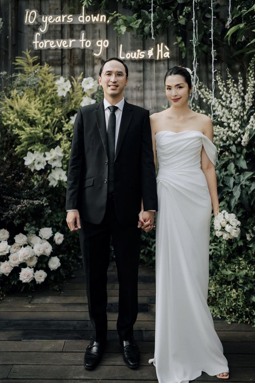 Sao Việt: Mỹ Tâm hóa nàng thơ, Tăng Thanh Hà đăng ảnh kỷ niệm 10 năm ngày cưới