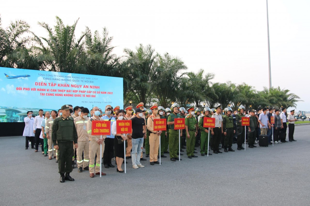 Diễn tập khẩn nguy an ninh tại cảng HKQT Nội Bài 2022 Diễn tập khẩn nguy an ninh tại cảng HKQT Nội Bài 2022