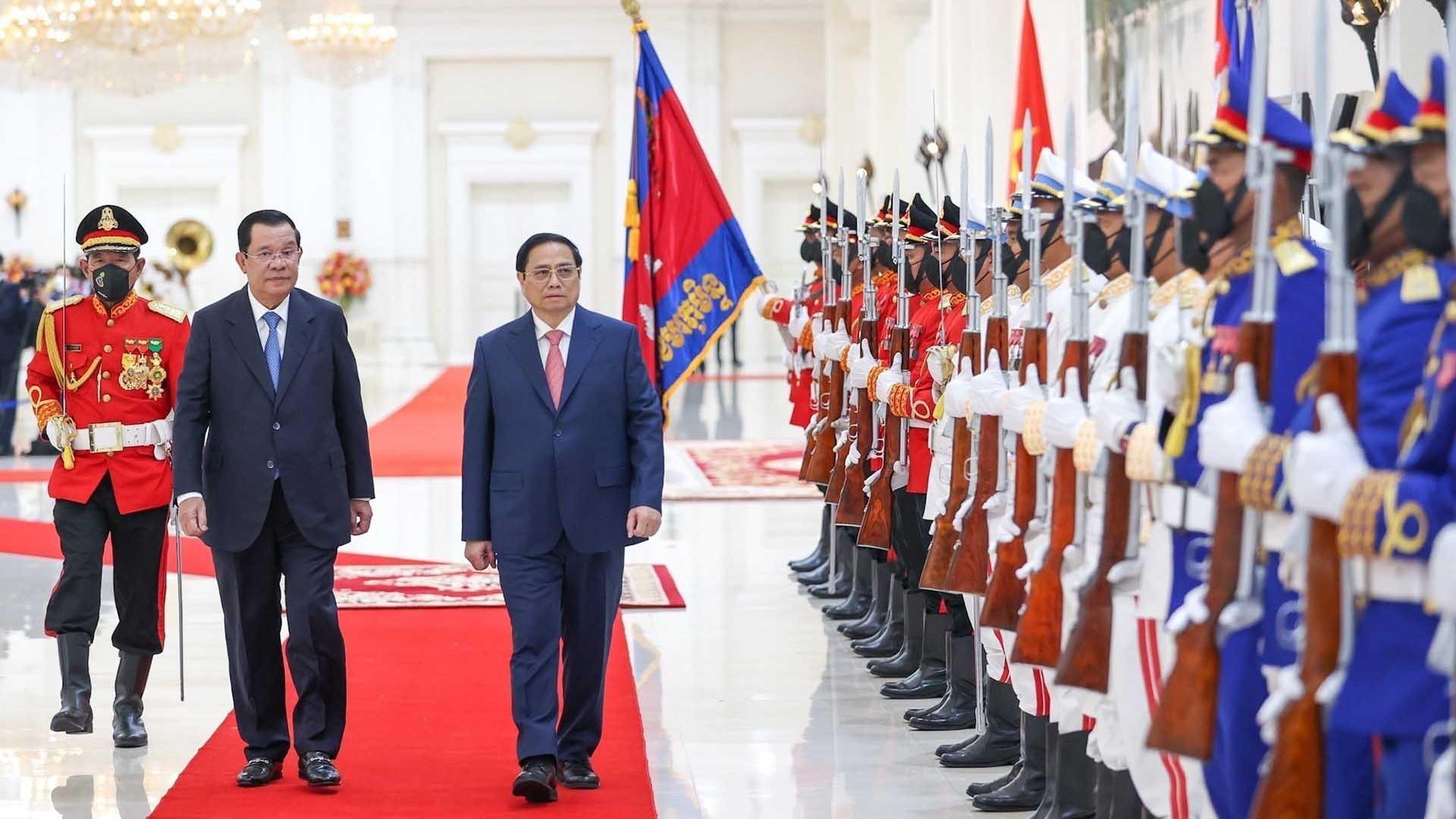Hình ảnh Lễ đón Thủ tướng Phạm Minh Chính thăm chính thức Vương quốc Campuchia