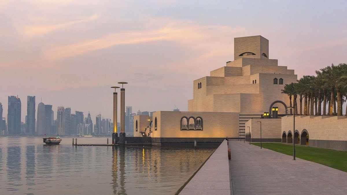 World Cup 2022: Đến Qatar không chỉ để xem đá bóng!