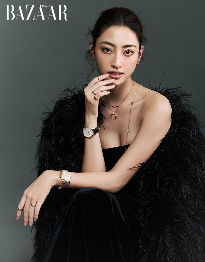 Sao Việt: Jennifer Pham sắc sảo, cuốn hút