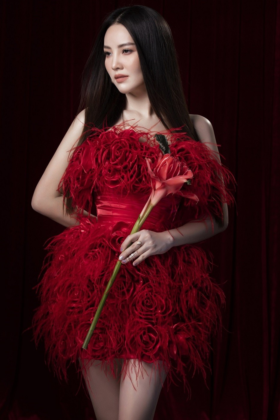 MC -  Á hậu Thụy Vân