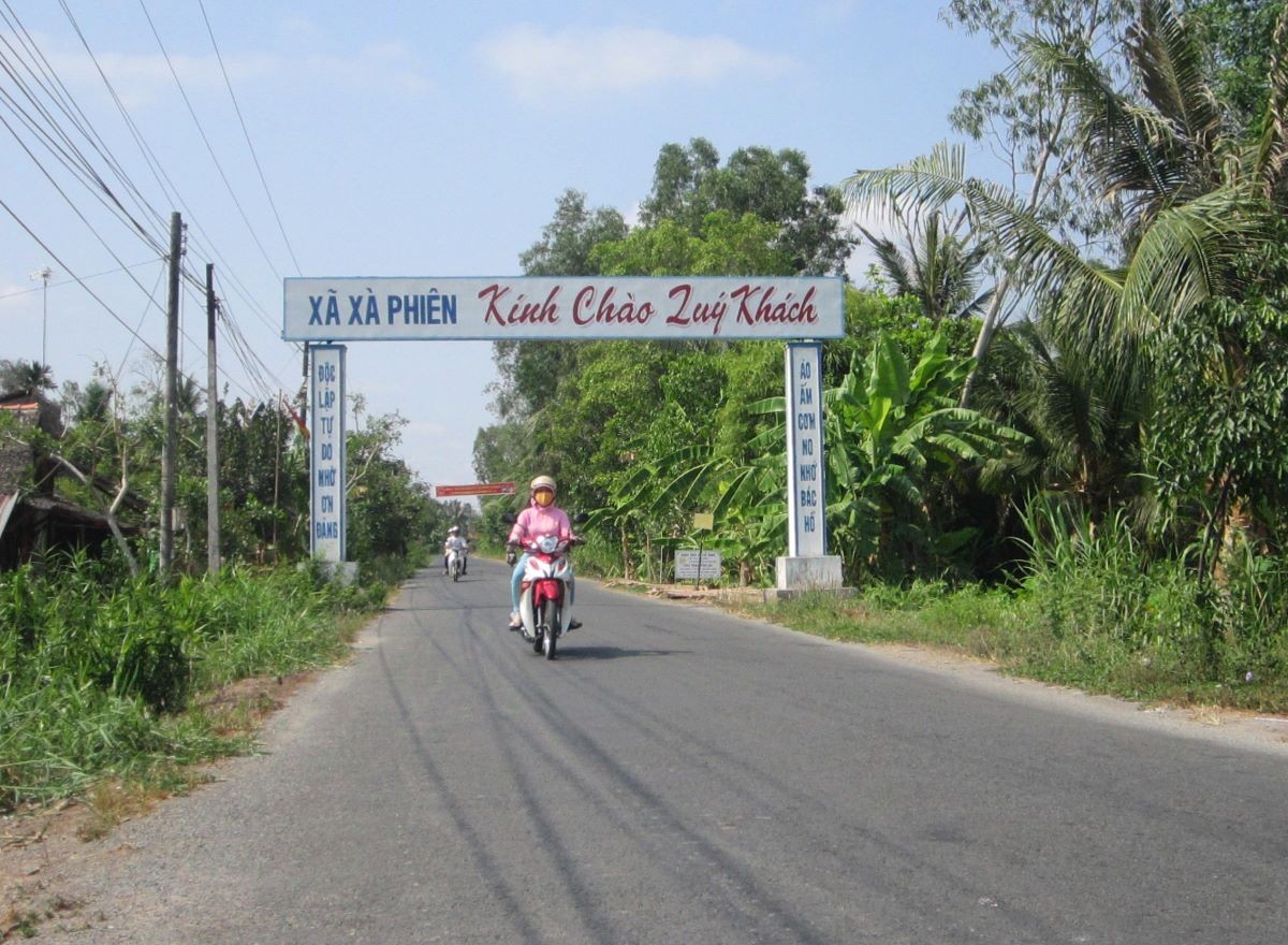 Từ nguồn vốn chương trình 135 và lồng ghép dự án khác đầu tư vùng có đông đồng bào dân tộc đã góp phần diện mạo xã Xà Phiên (huyện Long Mỹ – Hậu Giang) từng bước đổi thay. (Ảnh: Phương Nghi)