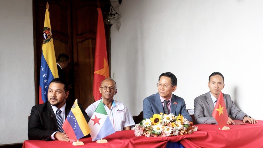 Thành lập Hội những người bạn Việt Nam tại Merida, Venezuela Thành lập Hội những người bạn Việt Nam tại Merida, Venezuela