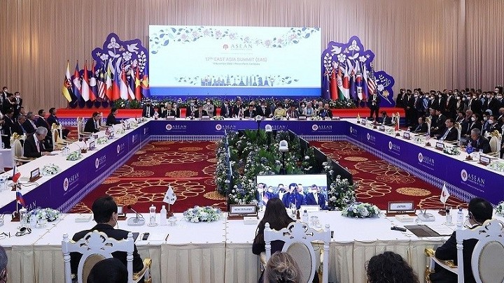 ASEAN 2022: 'Con tàu' ASEAN vững vàng vượt thách thức, hình mẫu của thành công