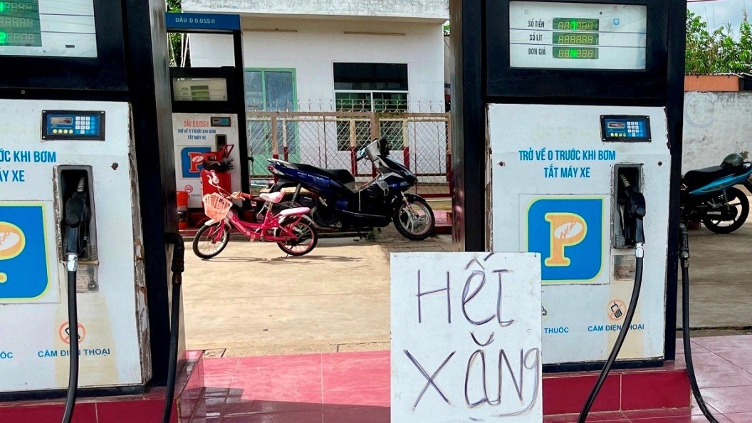 Bộ Công Thương yêu cầu giám sát, kiểm tra, xử lý vi phạm với các doanh nghiệp kinh doanh xăng dầu Bộ Công Thương yêu cầu giám sát, kiểm tra, xử lý vi phạm với các doanh nghiệp kinh doanh xăng dầu