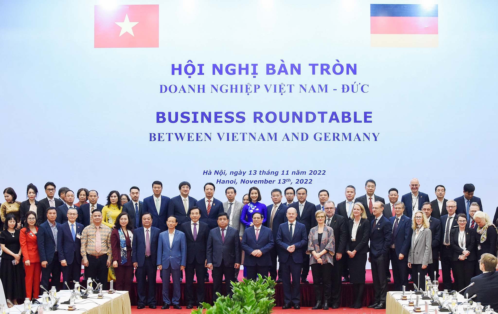 Thủ tướng Olaf Scholz kêu gọi, doanh nghiệp Việt Nam-Đức bắt tay, hợp tác cùng phát triển Thủ tướng Olaf Scholz kêu gọi, doanh nghiệp Việt Nam-Đức bắt tay, hợp tác cùng phát triển