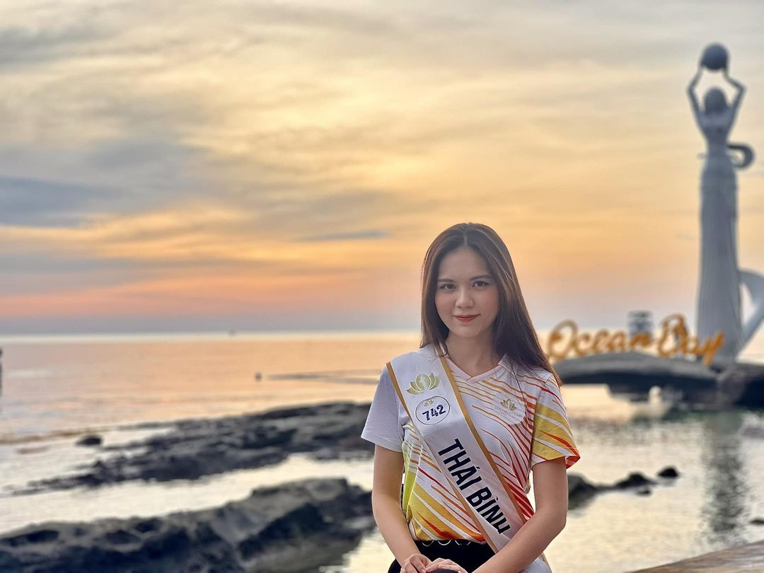 Nhan sắc tân hoa hậu Du lịch Việt Nam 2022 Lương Kỳ Duyên