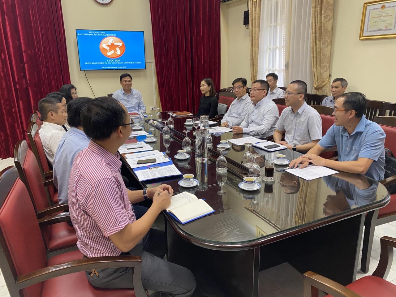 Bộ Ngoại giao đẩy mạnh cải cách thủ tục hành chính, đồng hành dùng người dân, doanh nghiệp