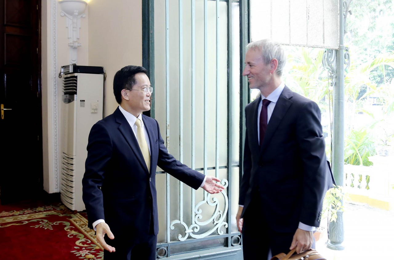 Đề nghị Bỉ ủng hộ Ủy ban châu Âu sớm gỡ bỏ 'thẻ vàng' IUU với thủy, hải sản Việt Nam