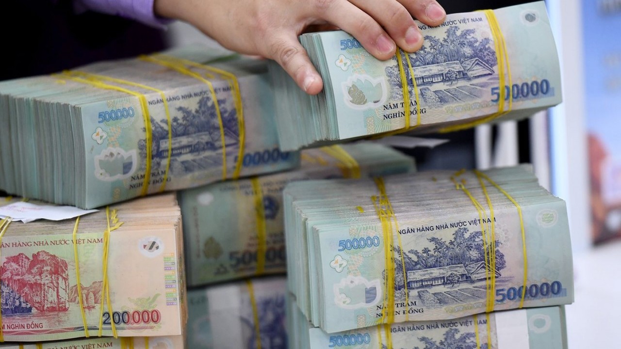 Yêu cầu có lộ trình cải cách tiền lương trong năm 2023, đặc biệt quan tâm vấn đề lương giáo viên